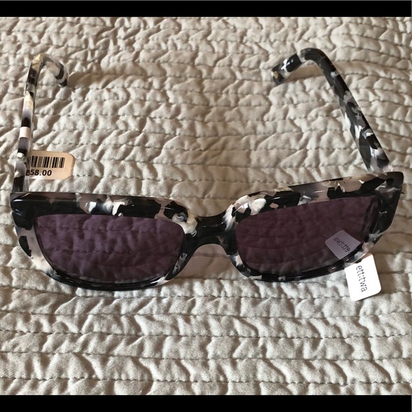 Anthropologie/ett:twa Accessories - Anthropologie ett:twa square frame Sunglasses